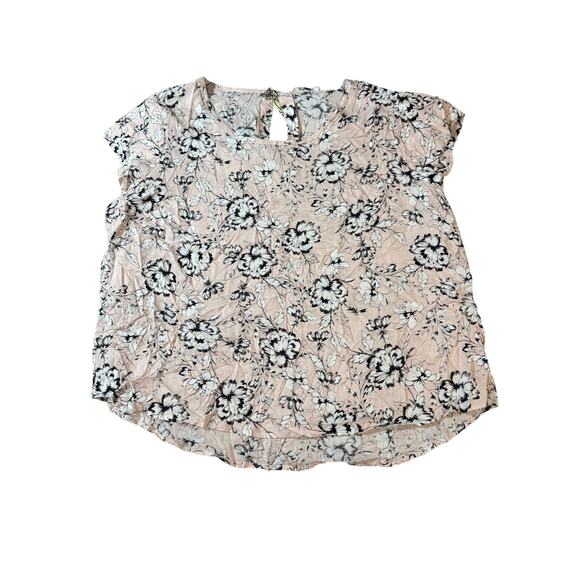 NWT Soirée Women Blouse Short Sleeve‎ Pale Pink Floral Crew Neck Size 1X - Picture 1 of 9
